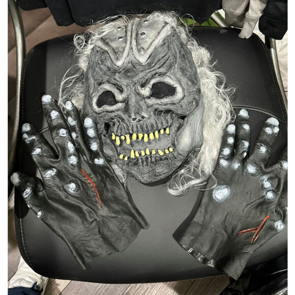 Zombie Ghoul Scary Monster Mask & gloves set Halloween Costume Horror Nightmare - Picture 1 of 1